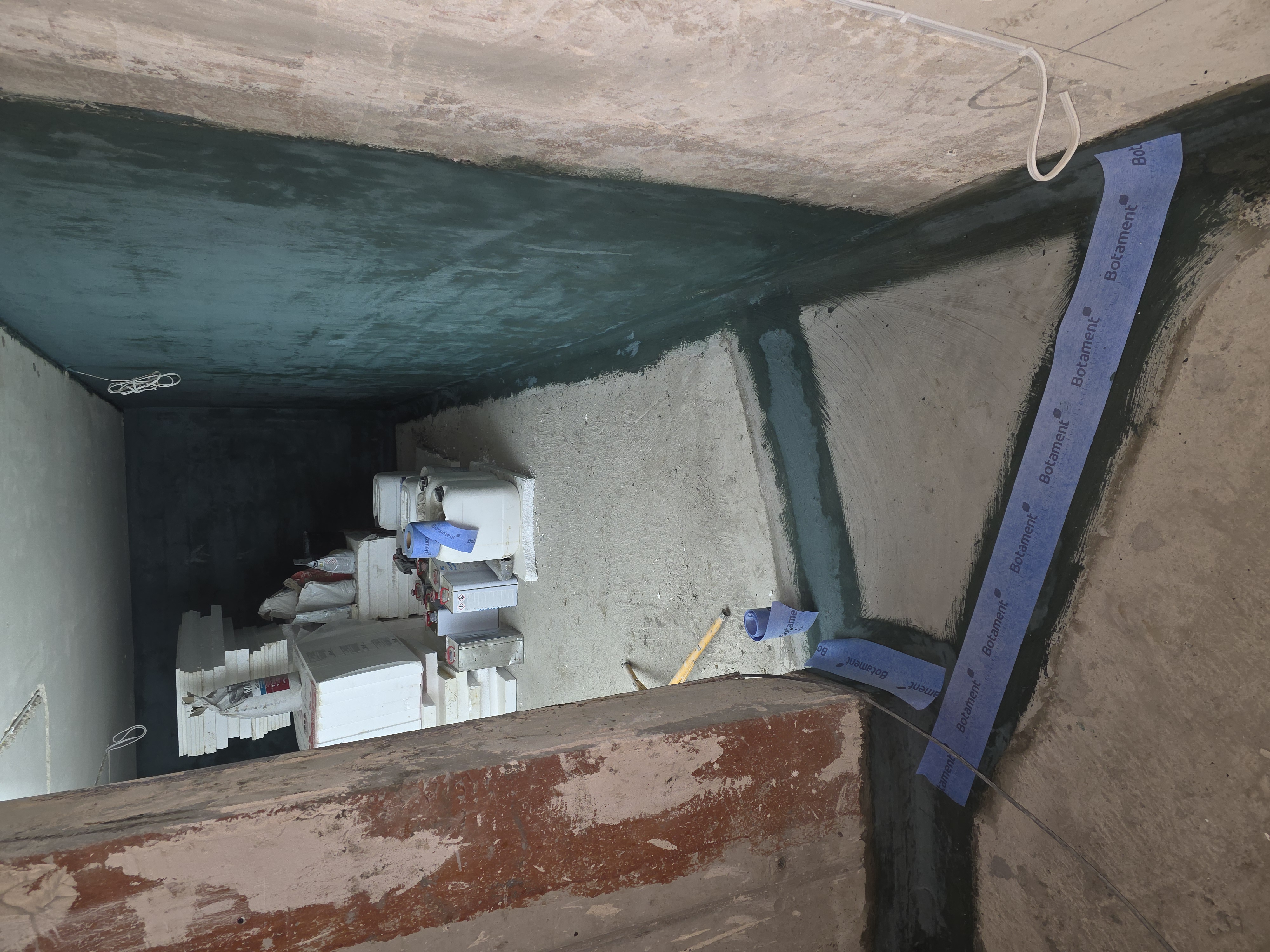 Izolacja przeciwwodna i przeciwwilgociowa piwnicy Wałbrzych