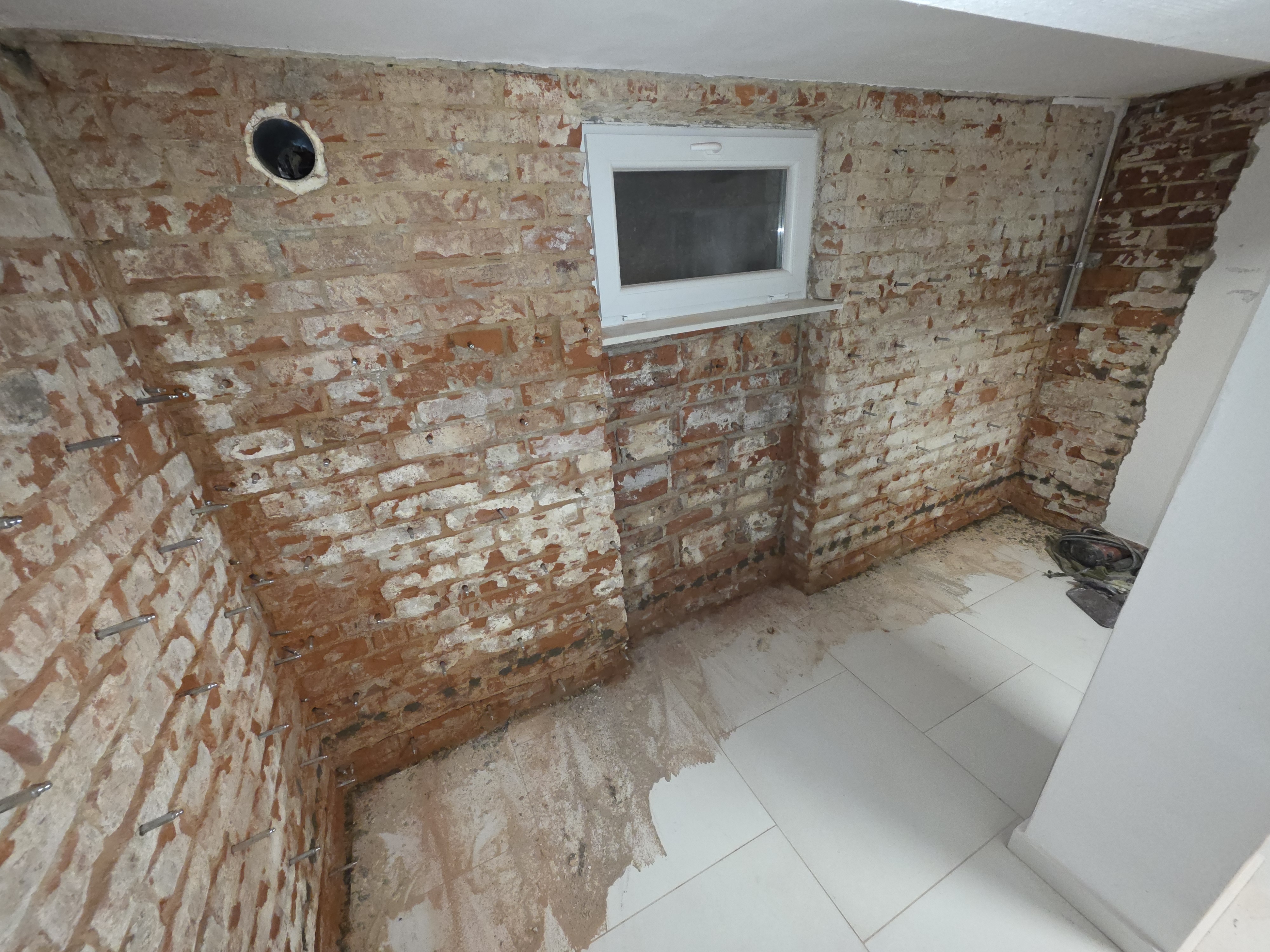 Iniekcja kurtynowa piwnica Dzierżoniów